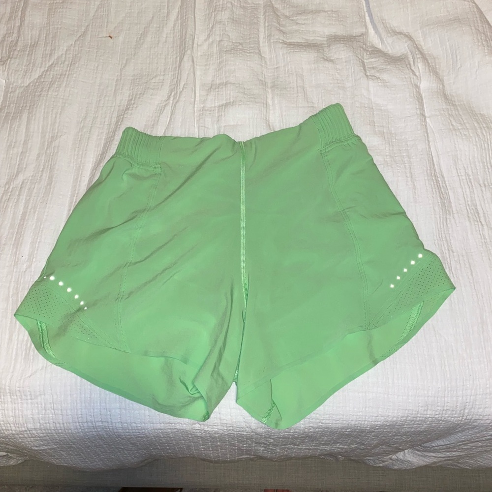 Lululemon Special Edition 4” HR Hotty Hots